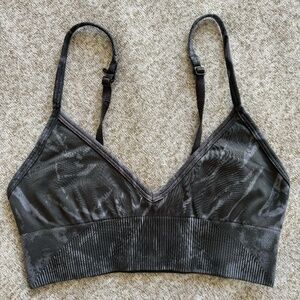 Lululemon | Ebb to Street Bra | Size 4 | Grey Tie-dye